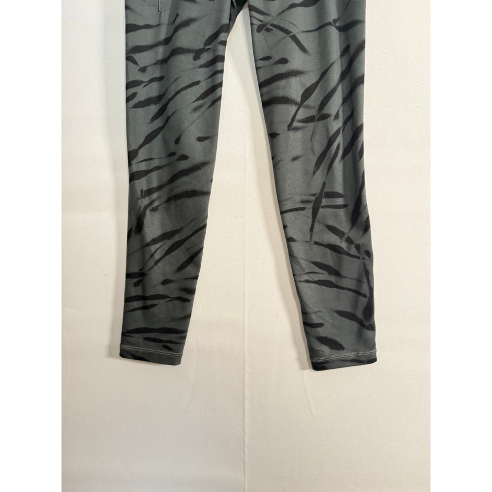 Athleta • Salutation Stash‎ Pocket II 7/8 Tight Grey Tiger Stripe Leggings XS - Picture 5 of 9